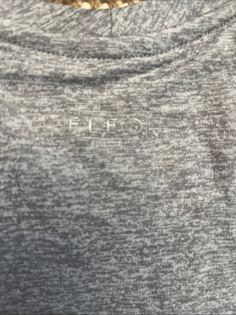 FLEO Foundation Long Sleeve Shirt Gray Size Small NWT Athletic Performance Top - Picture 7 of 8
